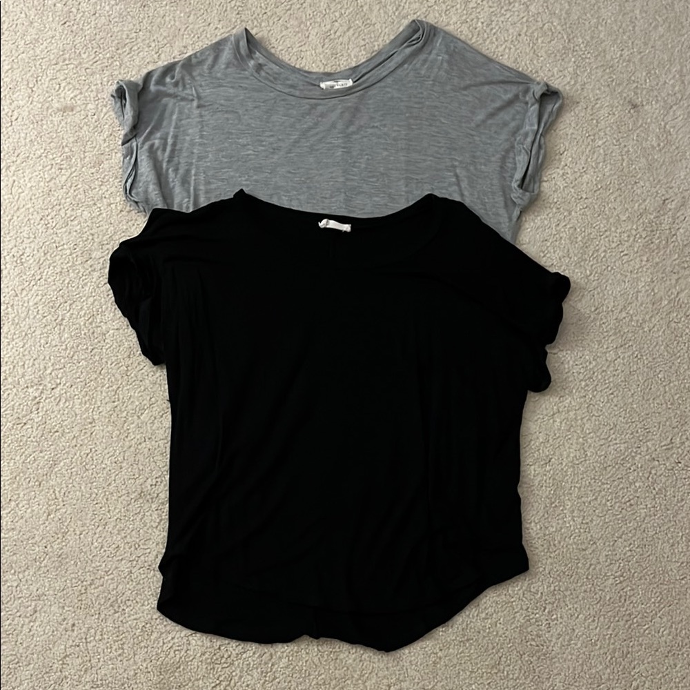 Two Piece Gray and Black Cuffed Sleeve Relaxed Fit T-Shirts